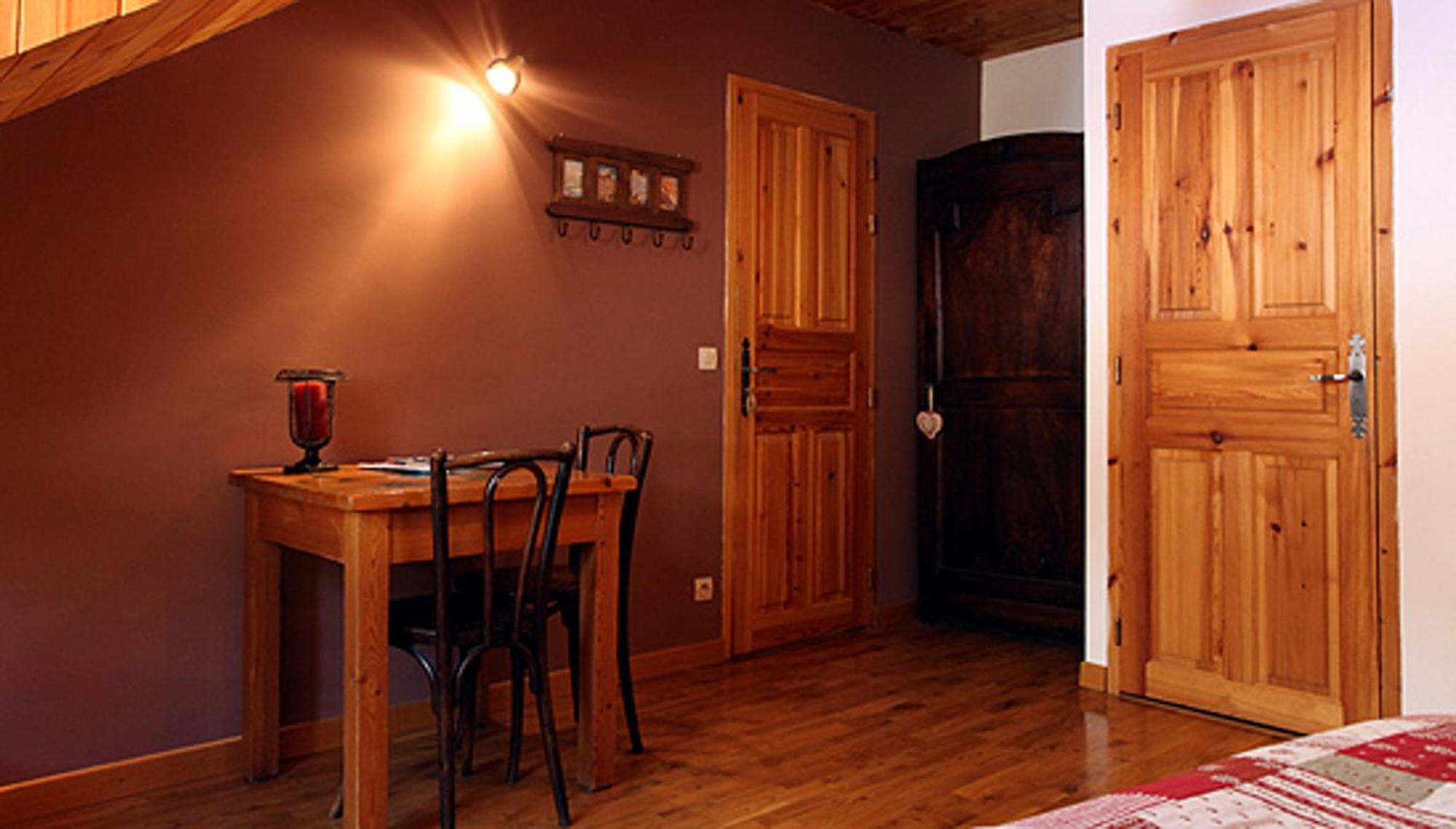 Hotel La Roche Meane Villar-dʼArène Habitación foto